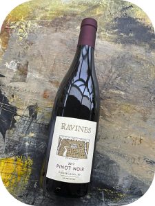 2017 Ravines Wine Cellars, Pinot Noir, New York, USA