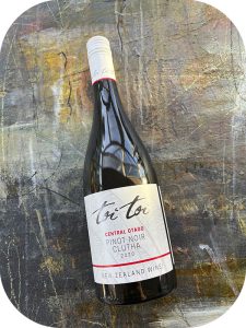 2020 Toi Toi Wines, Pinot Noir Clutha, Central Otago, New Zealand