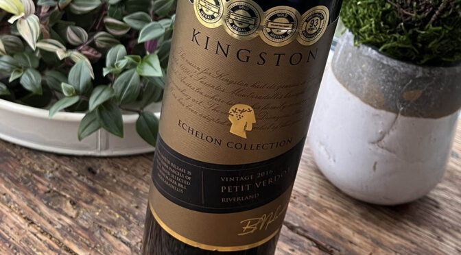 2016 Kingston Estate Wines, Echelon Collection Petit Verdot, Riverland, Australien